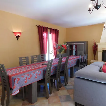 Mallegale Haute Casa de Férias *